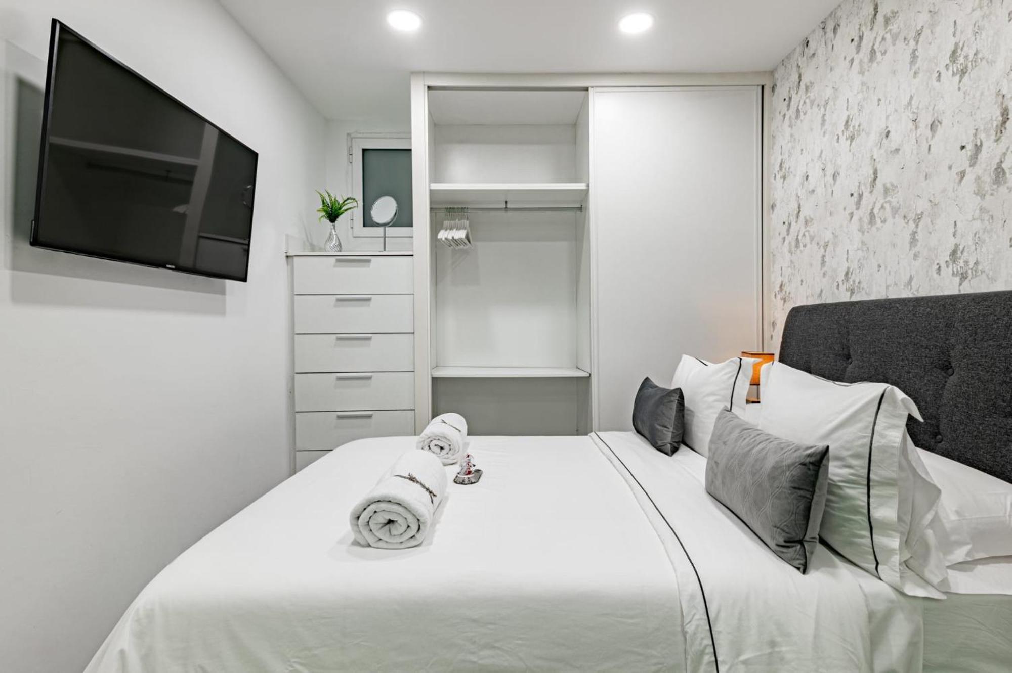 Modern Loft Near Puerta Del Sol Apartment Madrid Exterior foto